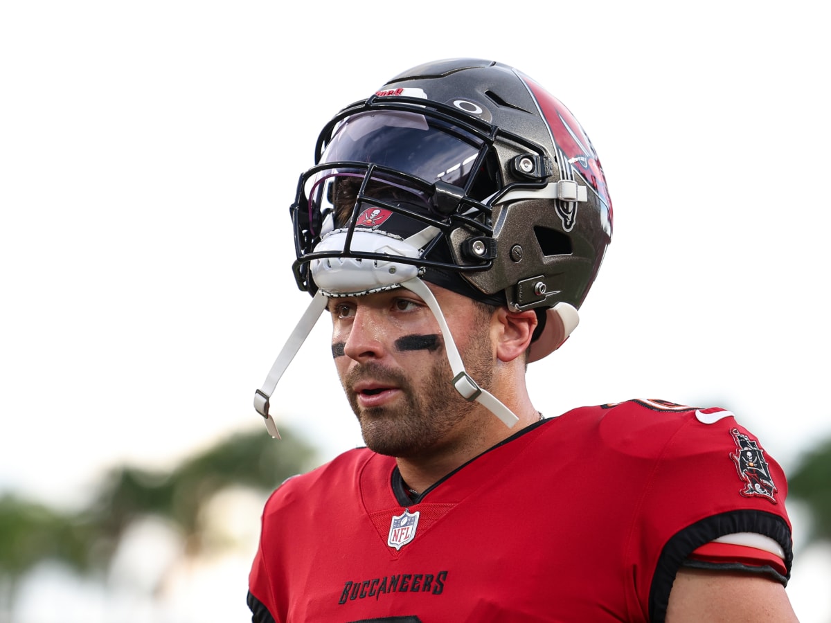 Mayfield makes his Buccaneers debut for 4th team in 3 seasons