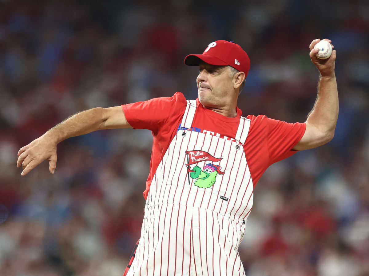 Jamie Moyer Goes Viral For Appearance At Phillies Playoff Game - The Spun:  What's Trending In The Sports World Today