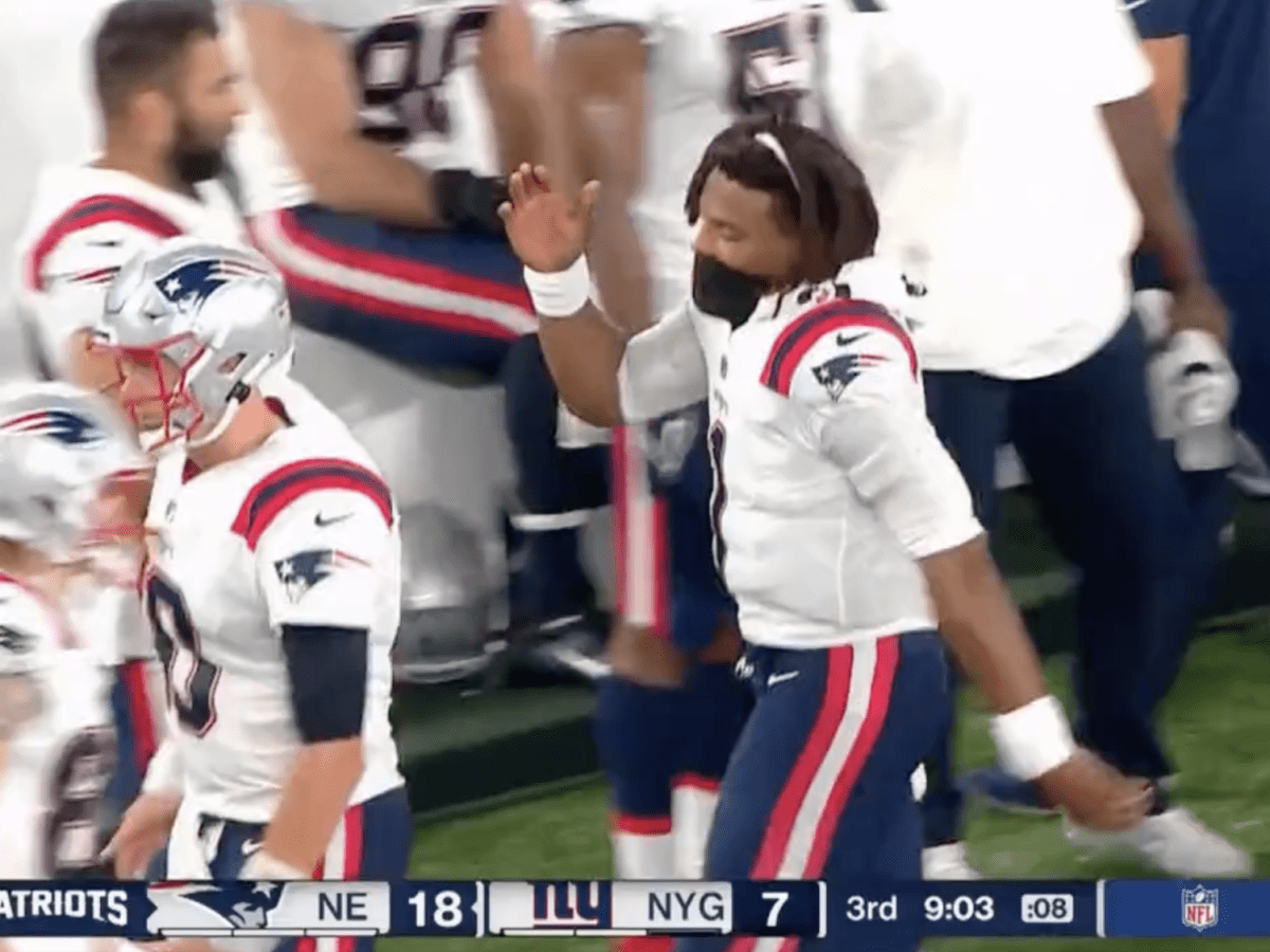 Mac Jones goes viral for funny moment with Josh McDaniels on sideline