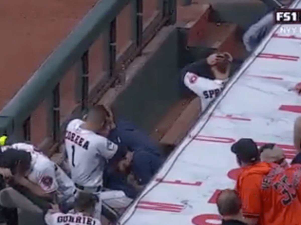 Breakdancing Rays Groundskeeper Torments Astros — Houston Finds