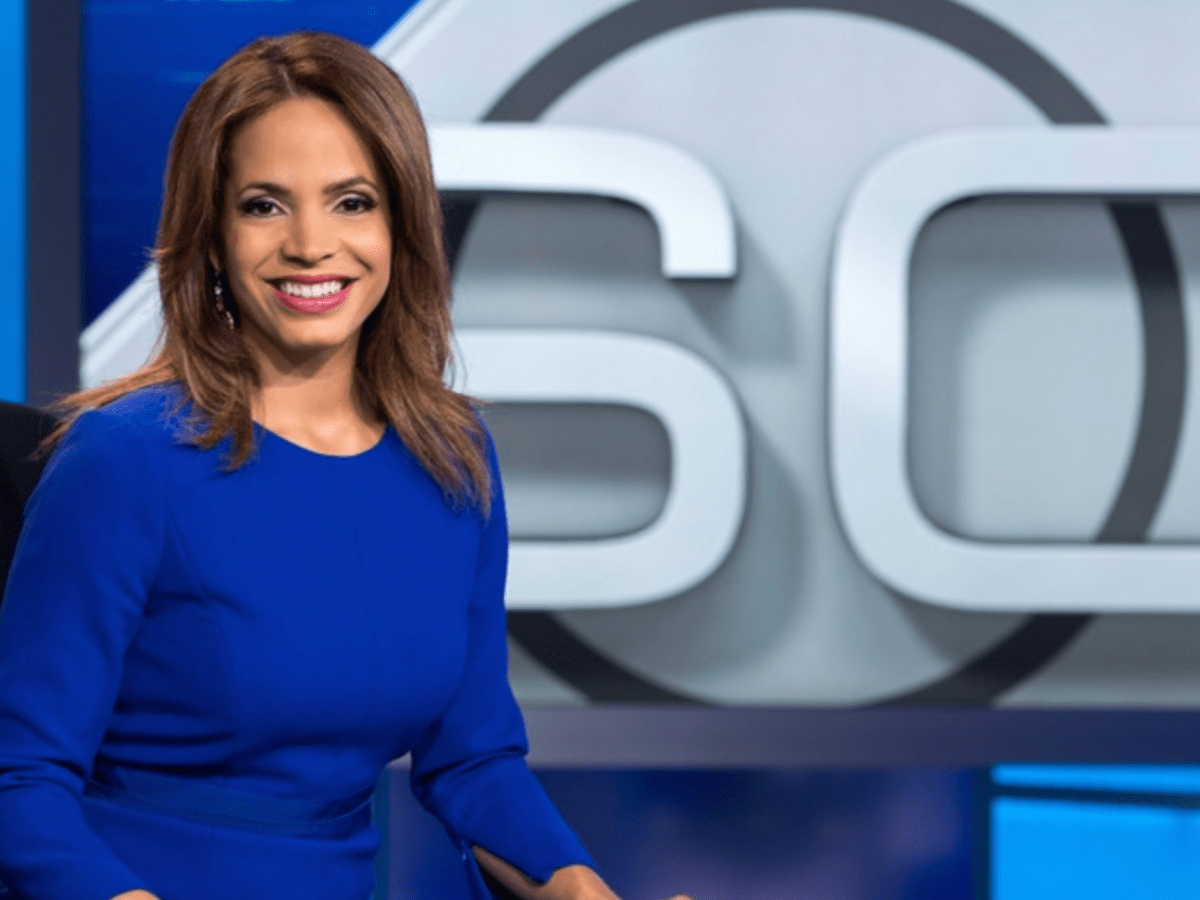 espn-sportscenter-anchor-elle-duncan-rips-georgia-sports-the-spun-what-s-trending-in-the-sports-world-today