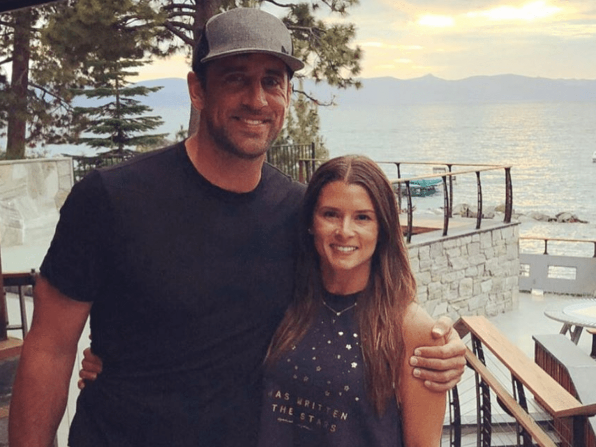Aaron Rodgers and Mallory Edens, daughter of Milwaukee Bucks owner, are  dating, People reports