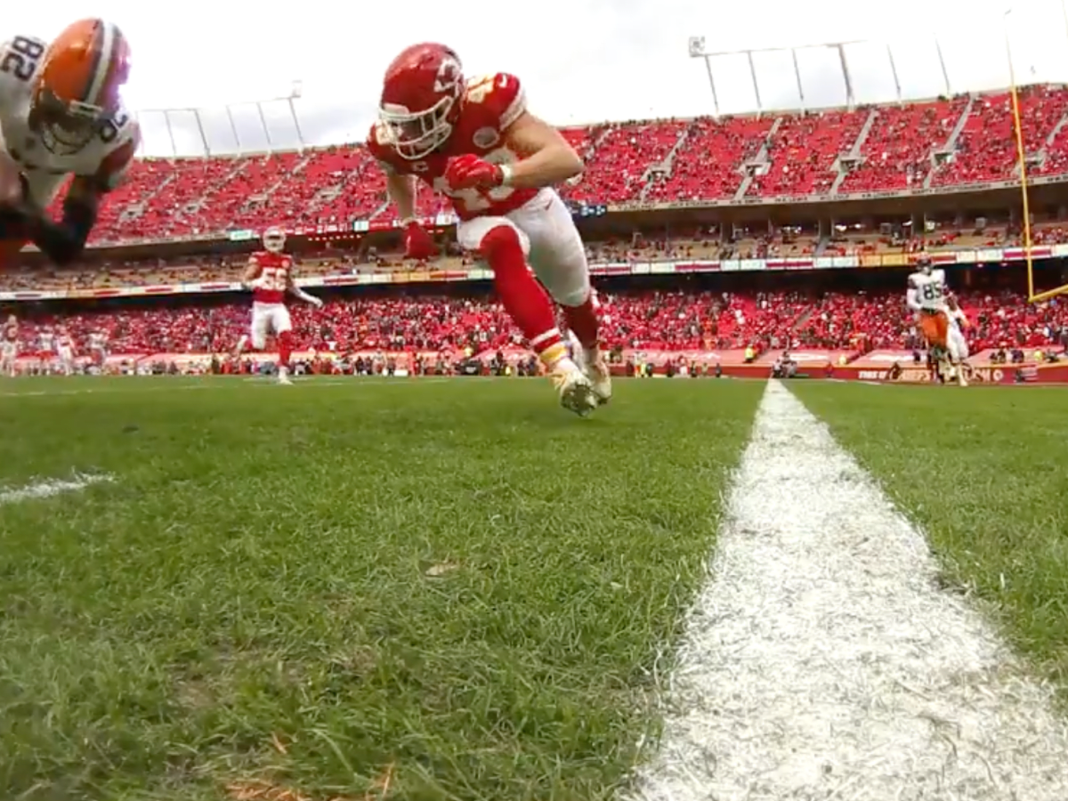 NFL analyst addresses referees' missed calls on Kansas City Chiefs season  opener fiasco