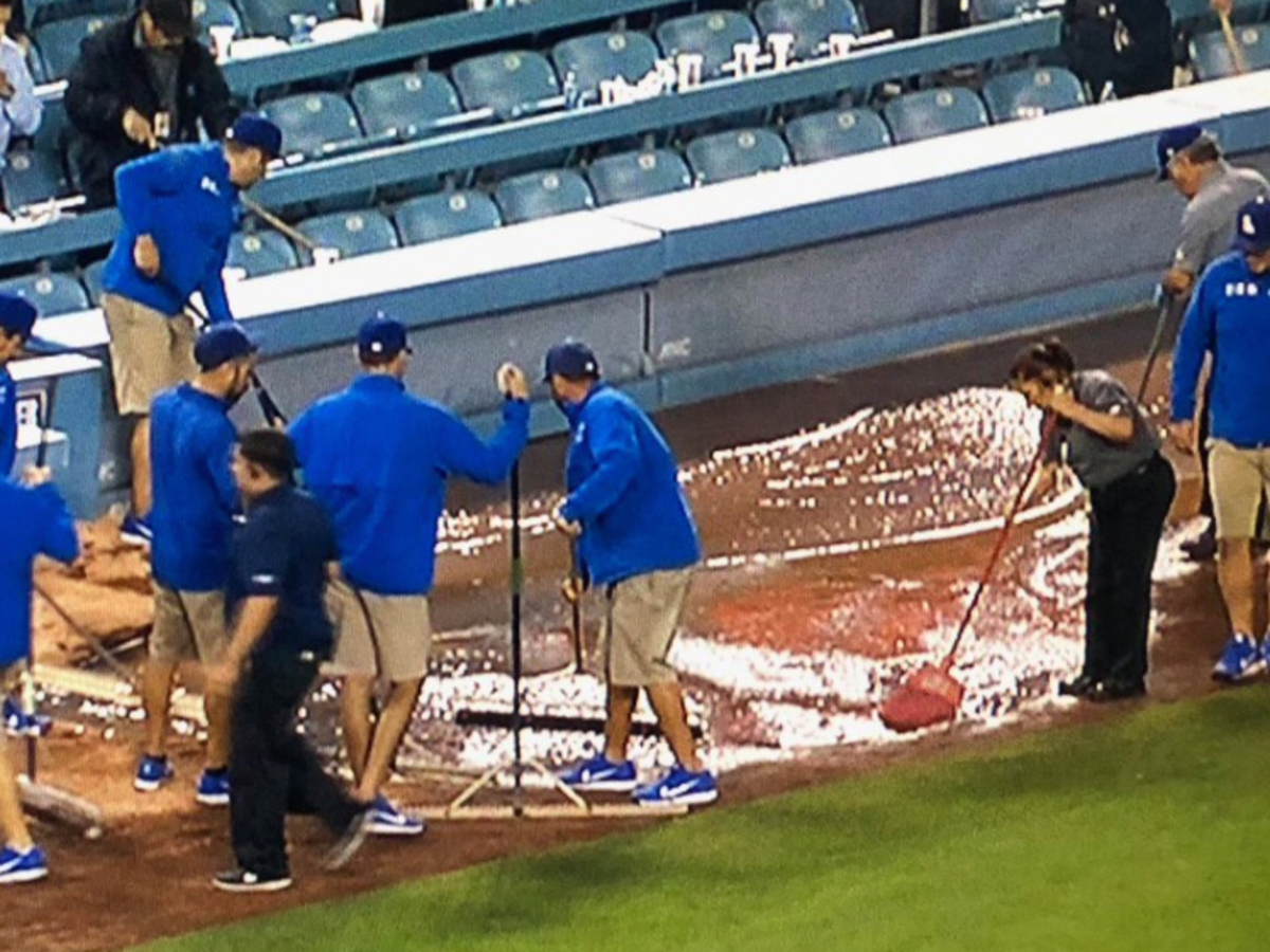 Dodger Stadium Flooded With Some Gross Water During Game - The