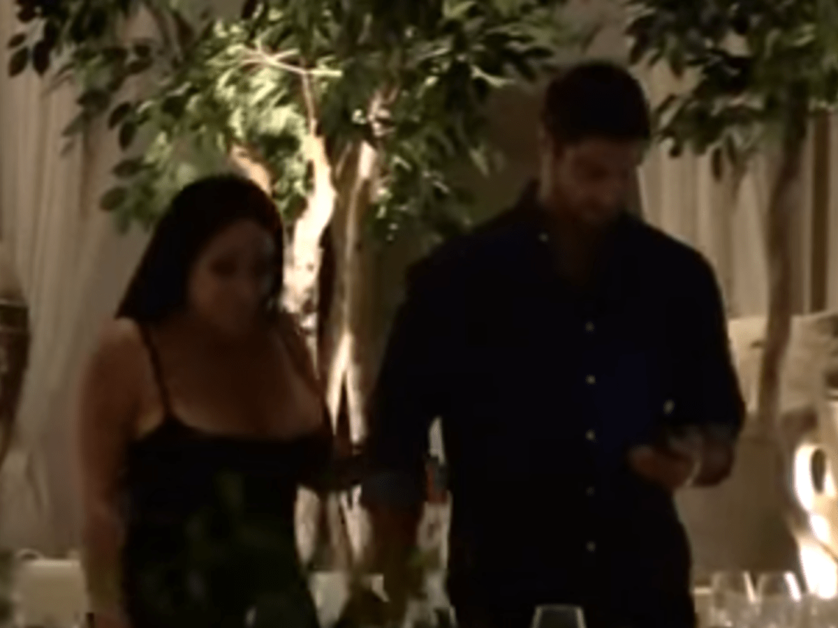 49ers Quarterback Jimmy Garoppolo Speaks to Dating Speculation After Being  Photographed with Adult Film Star: Photo 4426025, 2020 Super Bowl, Jimmy  Garoppolo, Kiara Mia Photos