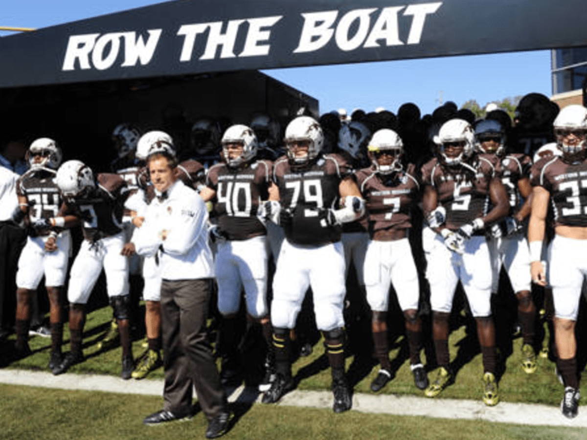 Broncos name Tyrone Wheatley as running backs coach