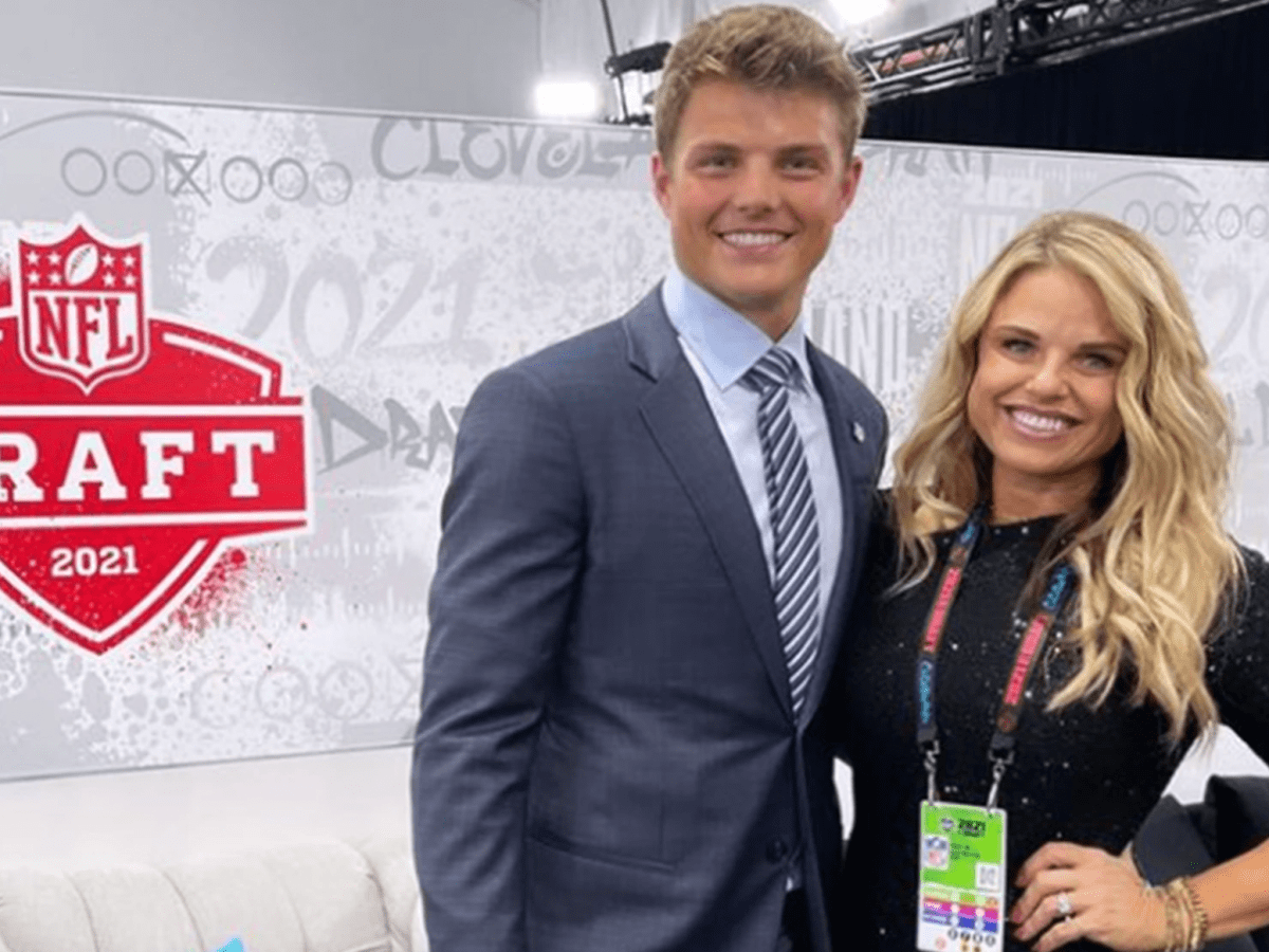 Zach Wilson's Mom Turned Heads During Cowboys Start - The Spun: What's  Trending In The Sports World Today