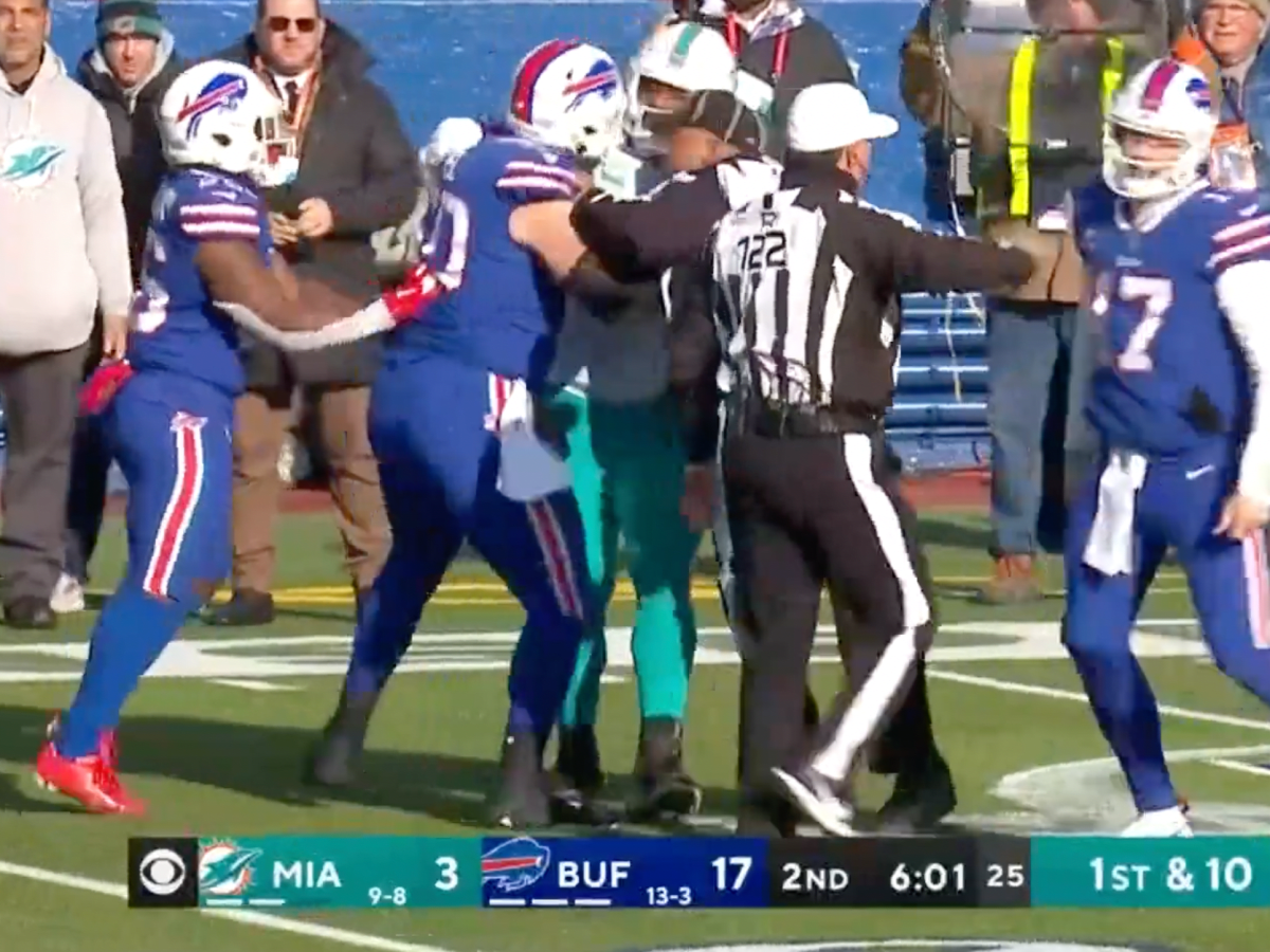 Bills-Dolphins: Late hit on Josh Allen leads to fight erupting