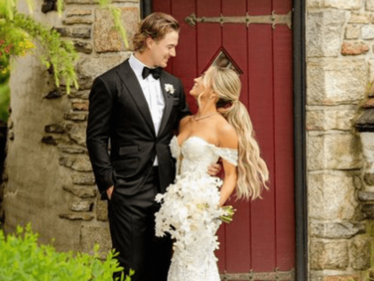 Steelers Quarterback Kenny Pickett Marries Amy Paternoster in New