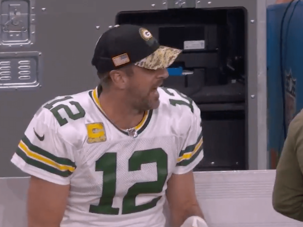 Aaron Rodgers on what prompted sideline eruption in Packers' win