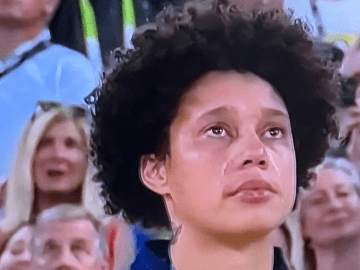Everyone Loved What Brittney Griner Did During National Anthem Sunday - The  Spun