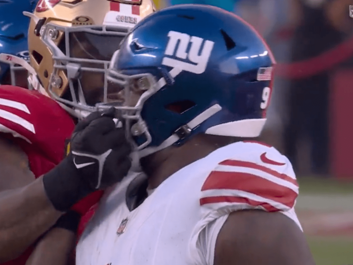 SEE IT: 49ers' Trent Williams avoids ejection for punching Giants