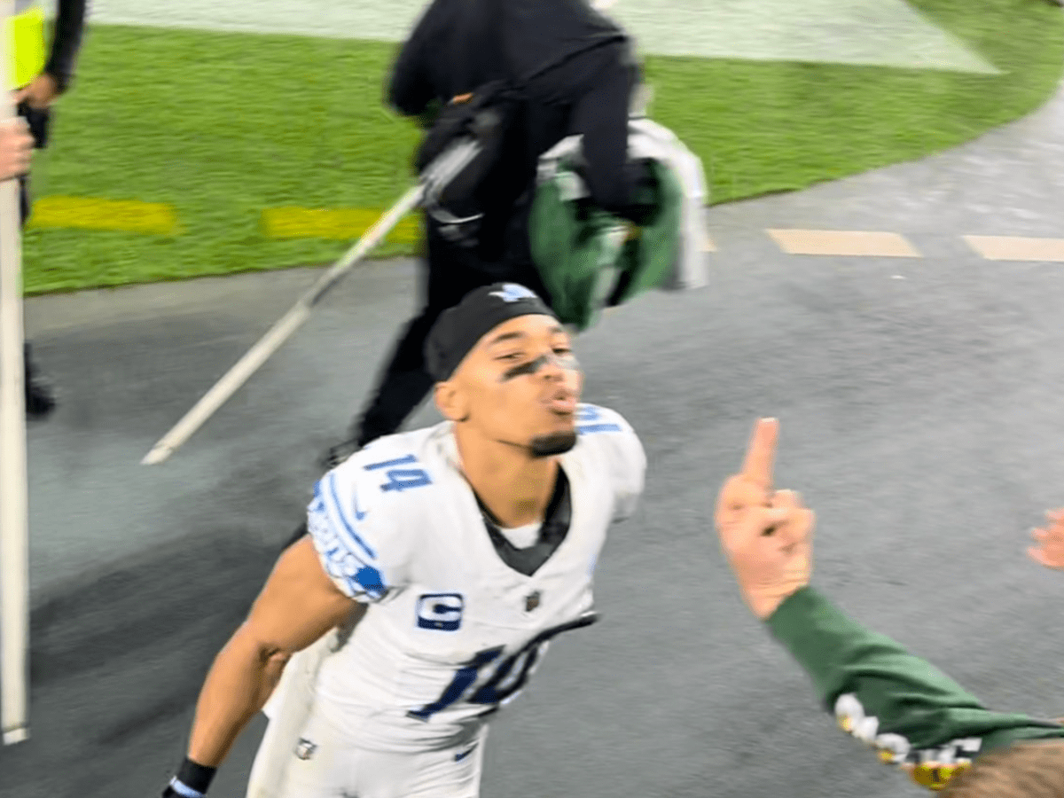 Amon-Ra St. Brown's savage exchange with a Packers fan after scoring  decisive touchdown