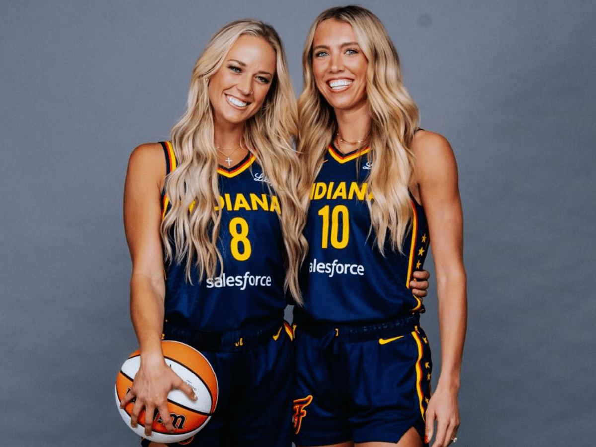 Caitlin Clark Has Problem With 'Stunning' Teammates Photo - The Spun