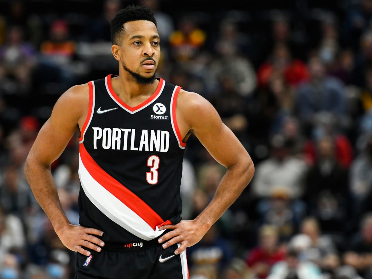 Number 3 on the trail blazers deals