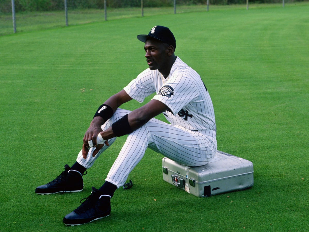 Watch: Old Michael Jordan Baseball Highlight Is Going Viral