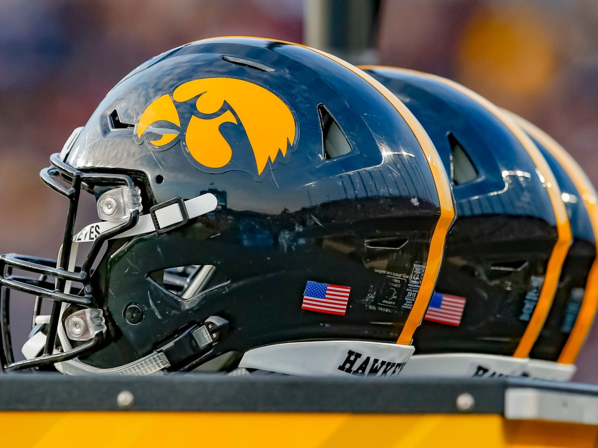 Iowa football best sale helmet