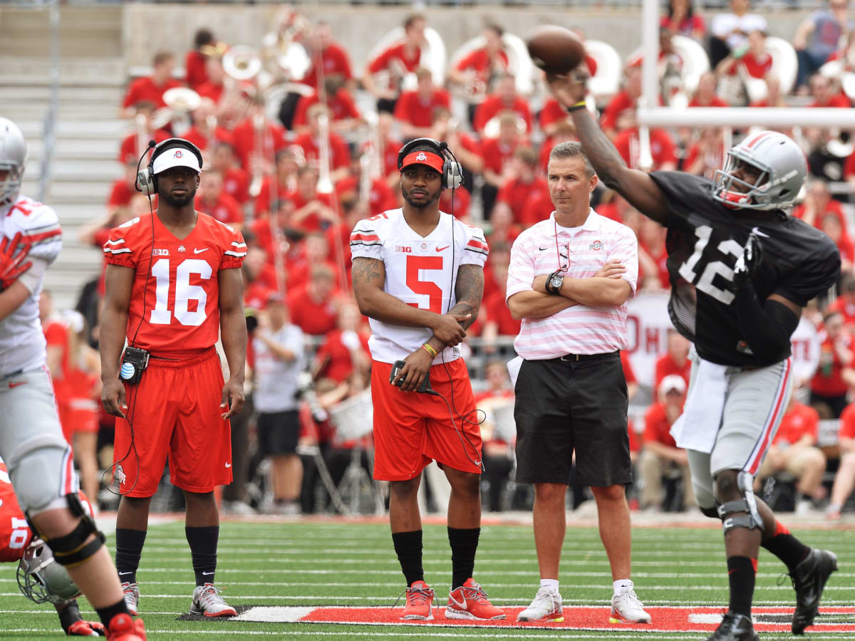 Cardale Jones Is Wearing A J.T. Barrett Jersey For Ohio State vs