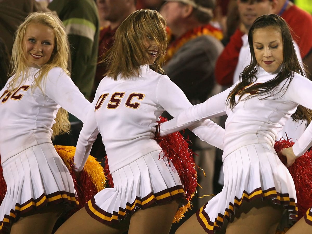 Usc cheerleader shop sweater