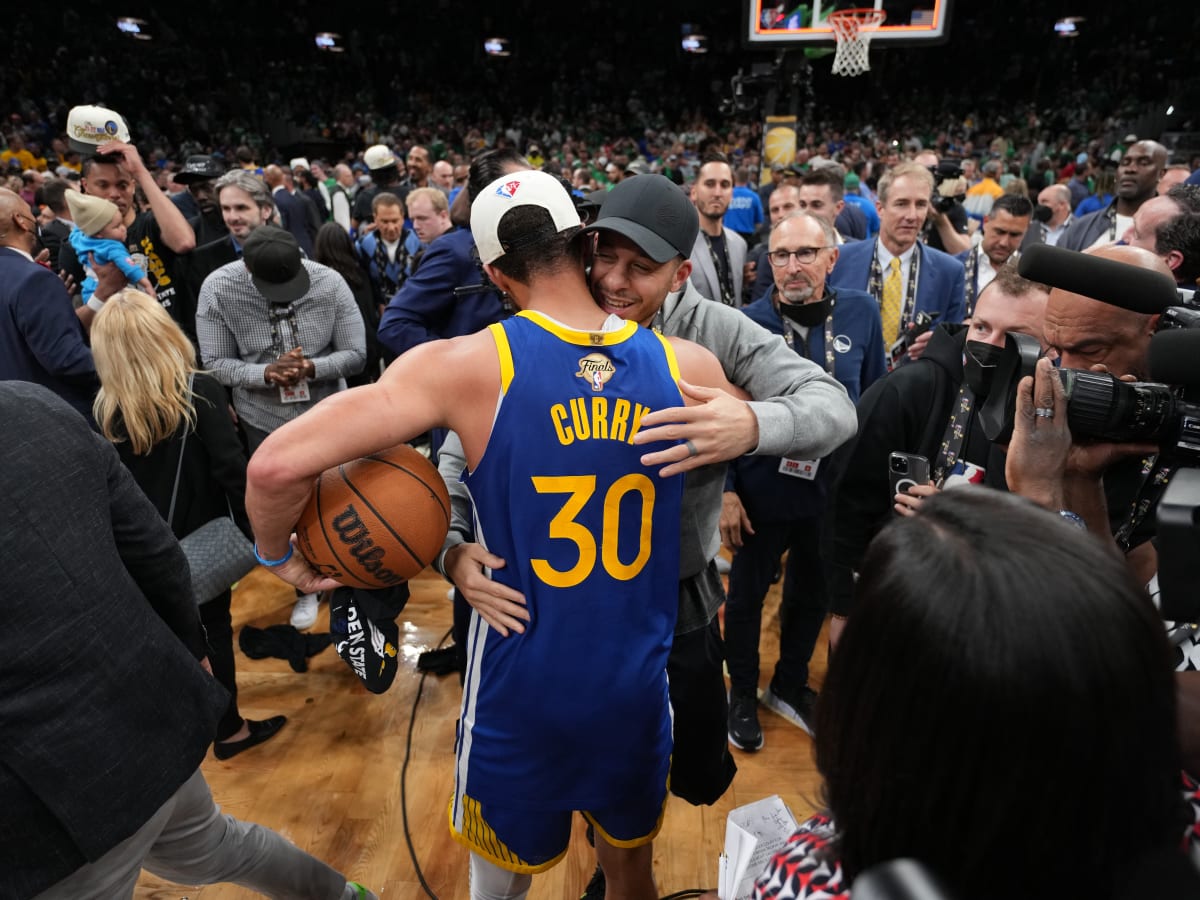 Steph Curry s Brother Has Strong Message For Fans After Fourth NBA