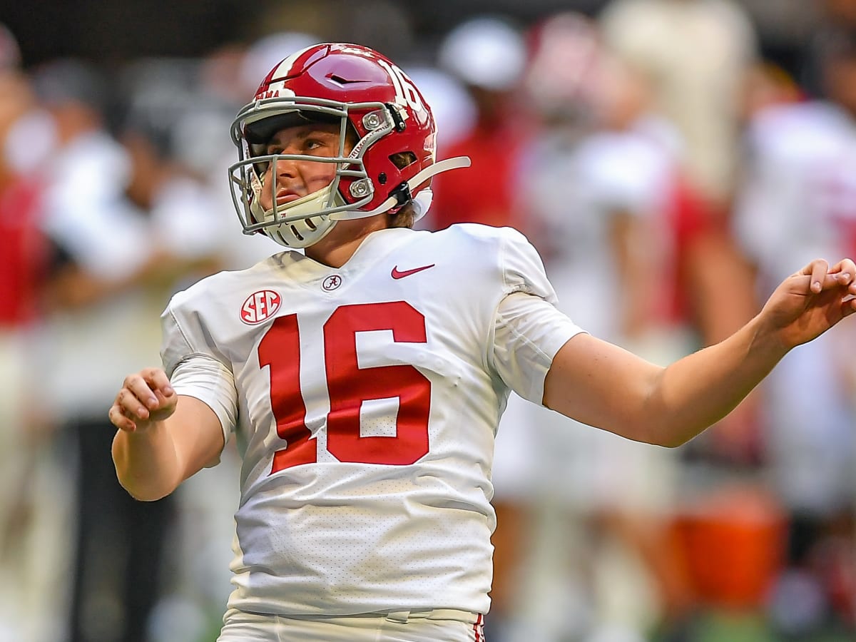 Alabama kicker deals