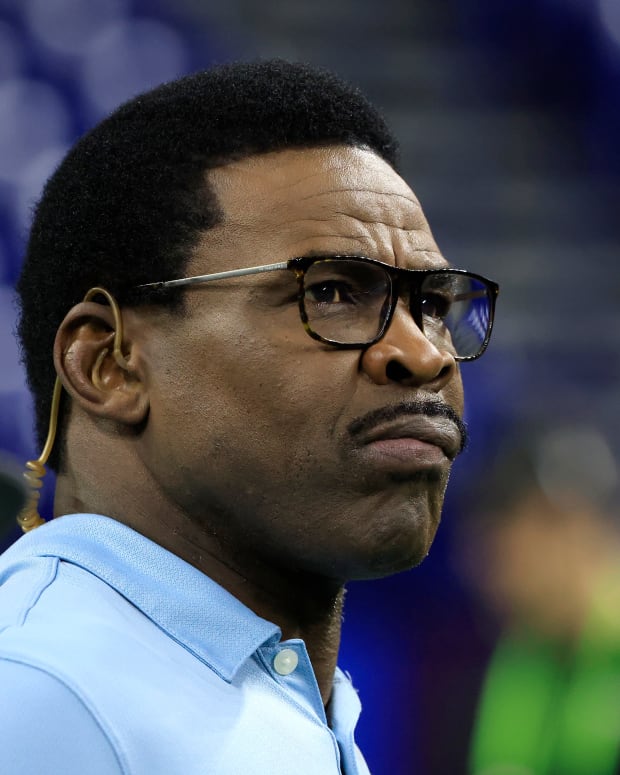 INDIANAPOLIS, INDIANA - MARCH 03: Michael Irvin of  NFL Network looks on during the NFL Combine at Lucas Oil Stadium on March 03, 2022 in Indianapolis, Indiana. (Photo by Justin Casterline/Getty Images)