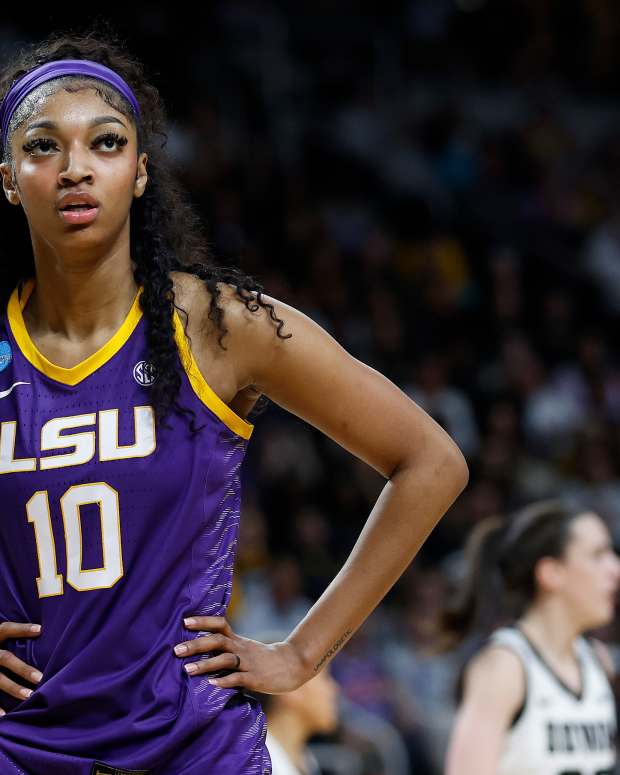 Angel Reese on the court for LSU.