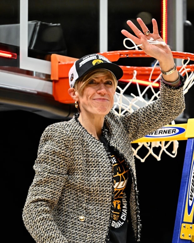 Final Four Ticket Prices Are Exploding After Iowa's Win The Spun