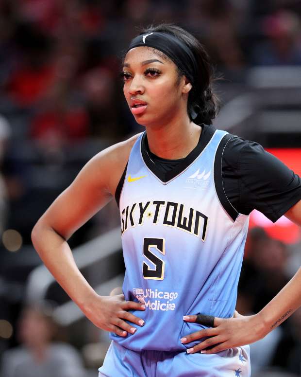 Chicago Sky rookie Angel Reese.