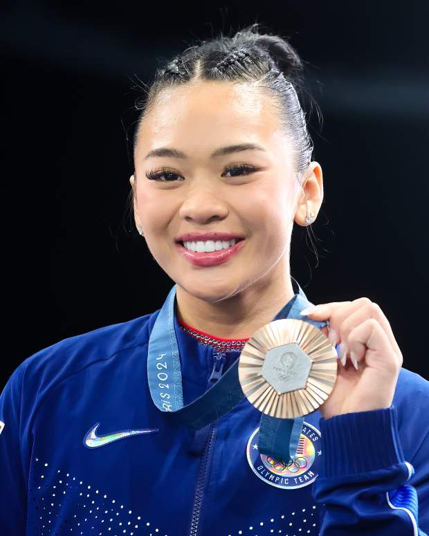 Swimsuit Photo Of Gymnast Suni Lee Goes Viral Before Olympics - The Spun