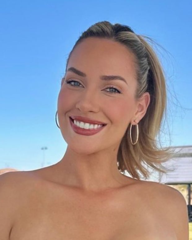 Paige Spiranac Nearly Breaks With Lingerie Photos The Spun