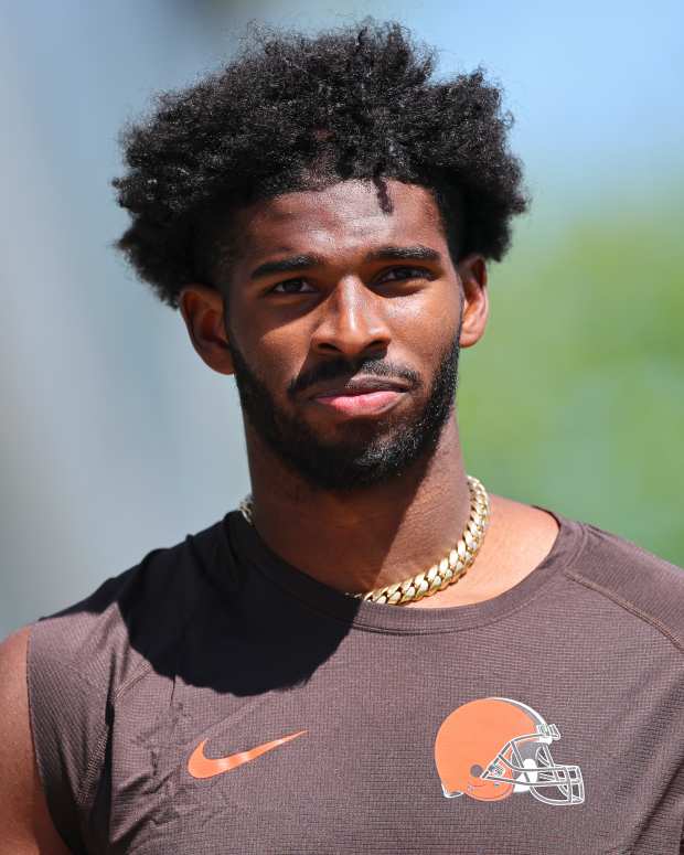 Shedeur Sanders on the field.