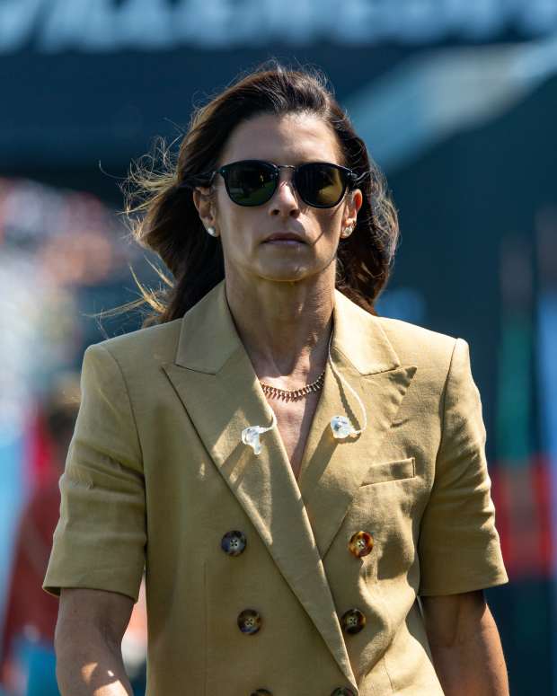 Danica Patrick at F1.