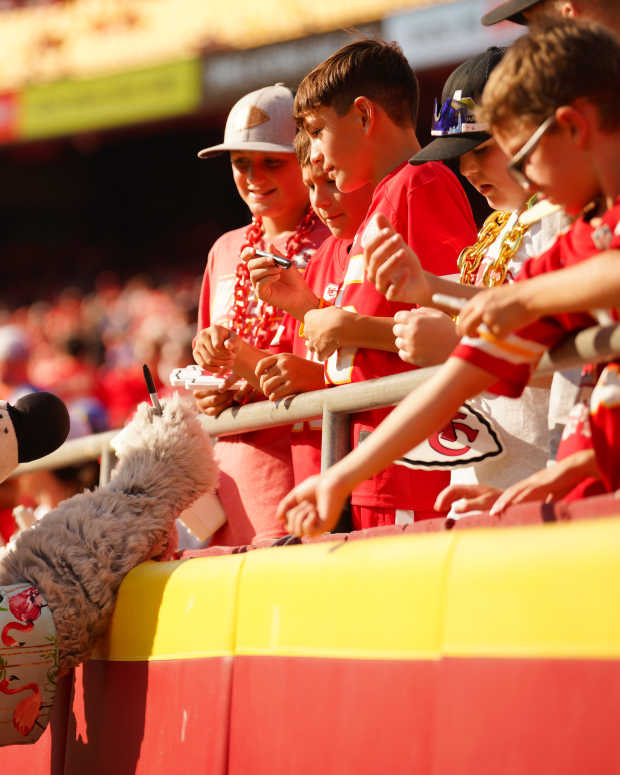 The Kansas City Chiefs mascot KC Wolf.