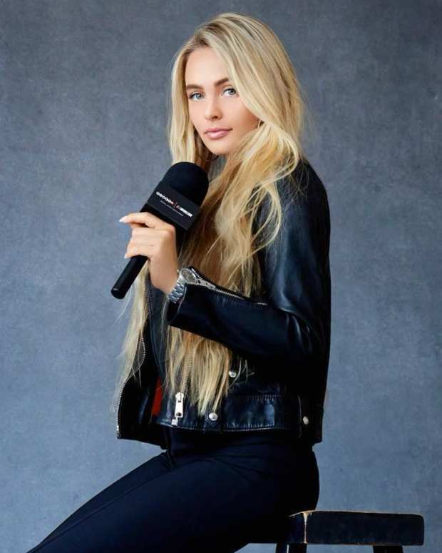 Alexa Serowik photo.