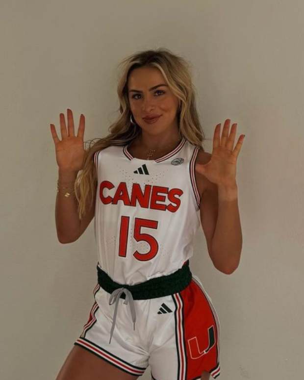 Hanna Cavinder in a Miami uniform.