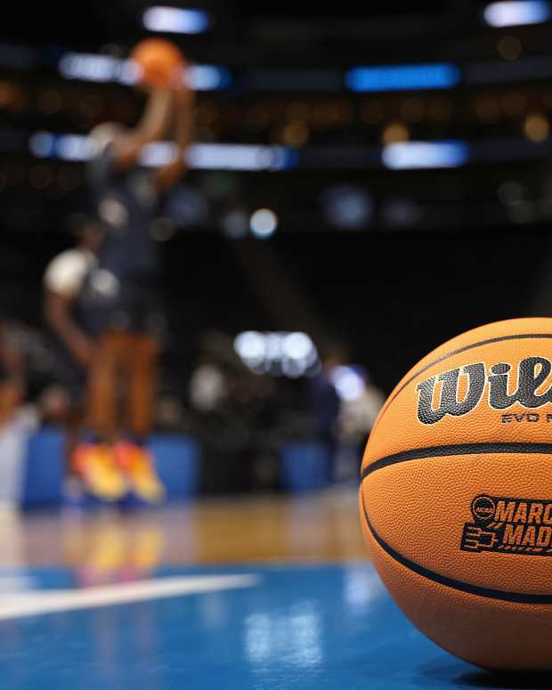 NCAA Tournament hoops.