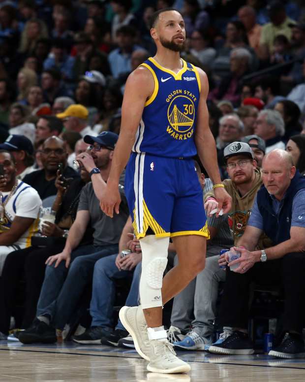 Golden State Warriors guard Stephen Curry looks on during a game against the Memphis Grizzlies at FedExForum.