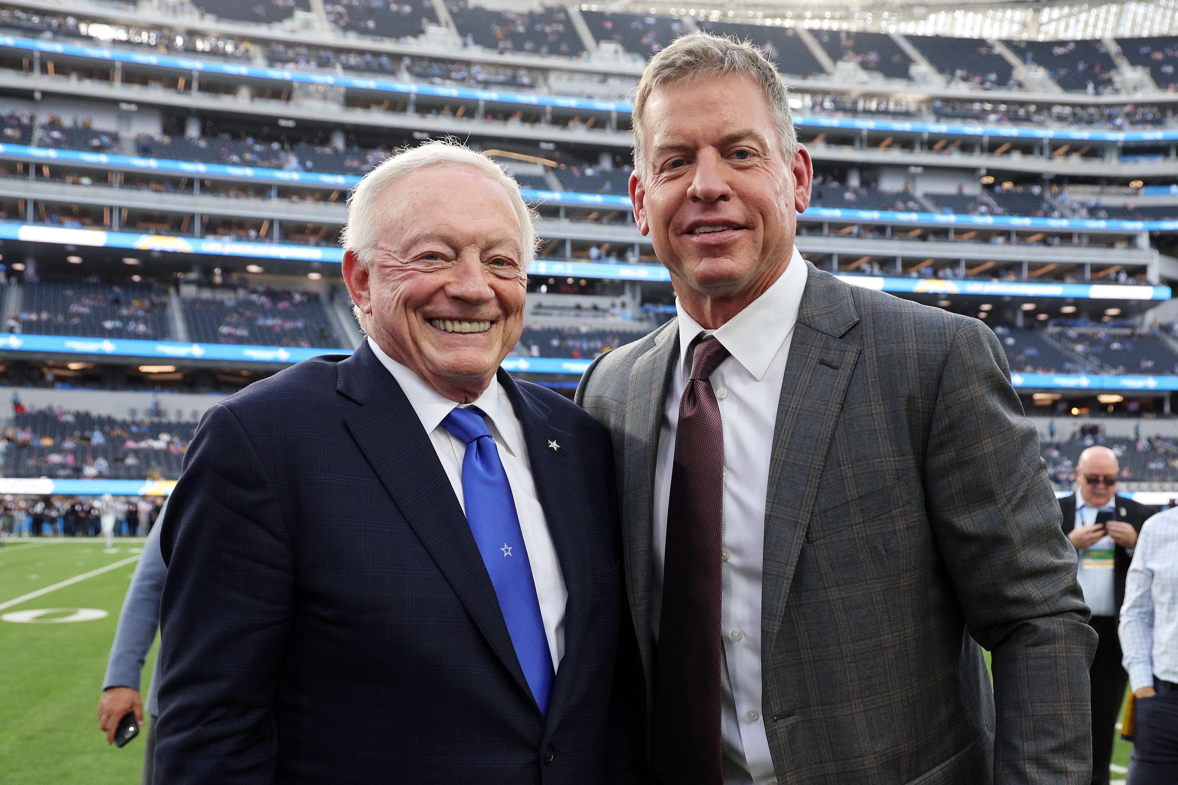 Troy Aikman Publicly Taunts Dallas Cowboys Owner Jerry Jones - The Spun