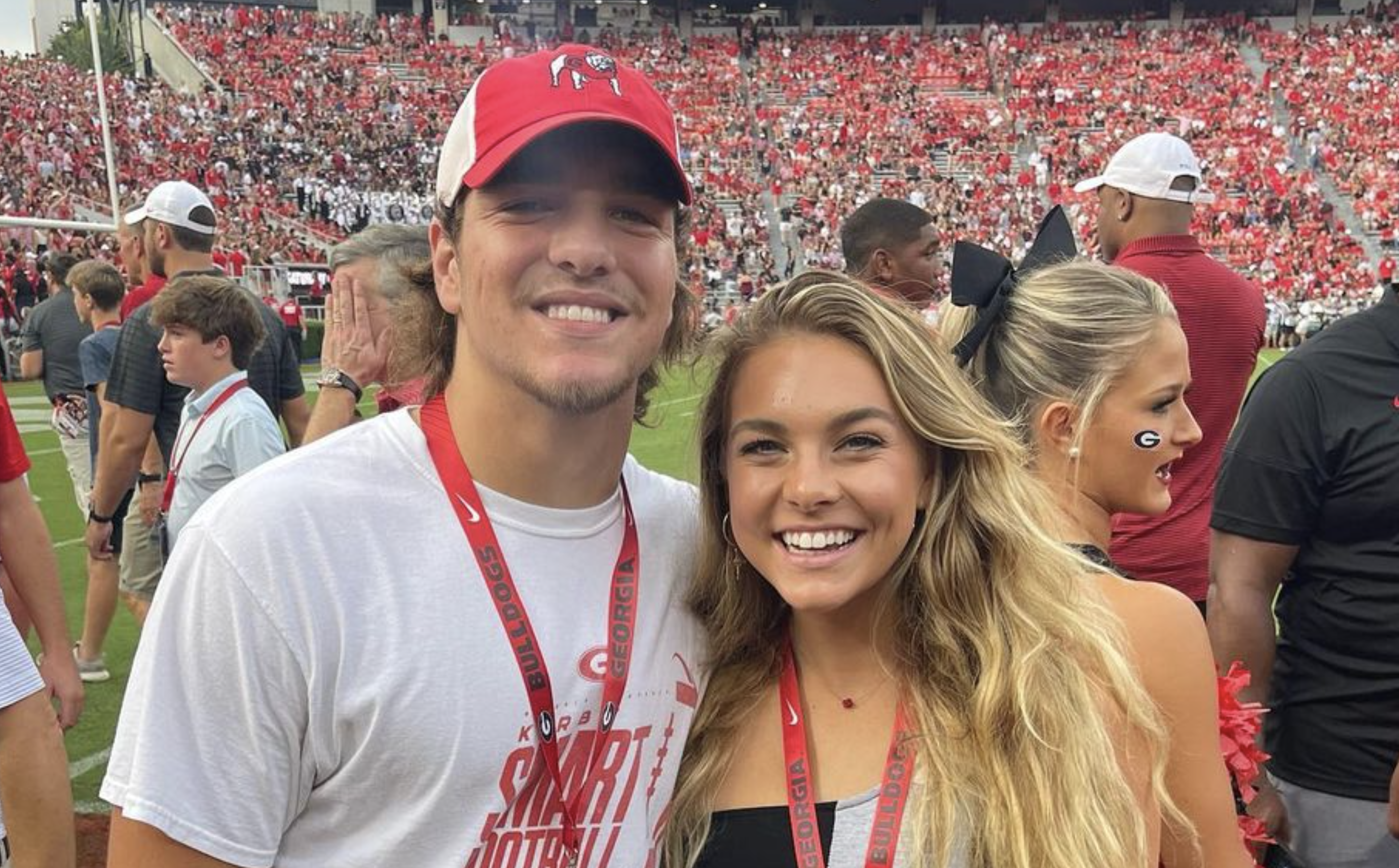 Georgia QB Gunner Stockton's Sister Goes Viral During Tennessee Game - The  Spun