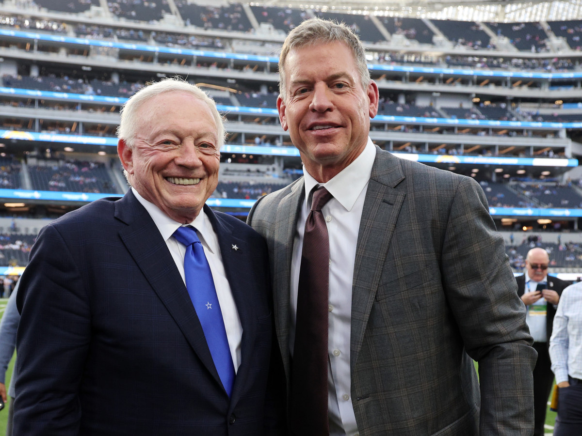 Troy Aikman Publicly Taunts Dallas Cowboys Owner Jerry Jones - The Spun