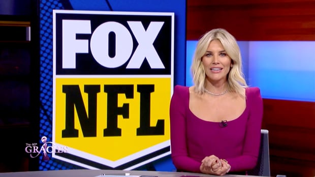 Charissa Thompson jokes about her '90-day fiancé' on Fox NFL