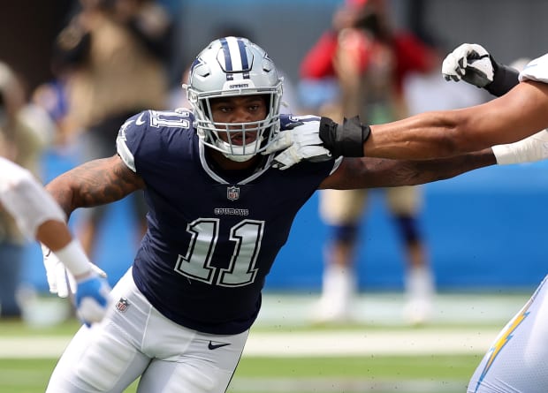 Cowboys' Micah Parsons appears to throw punch during melee at training camp  practice