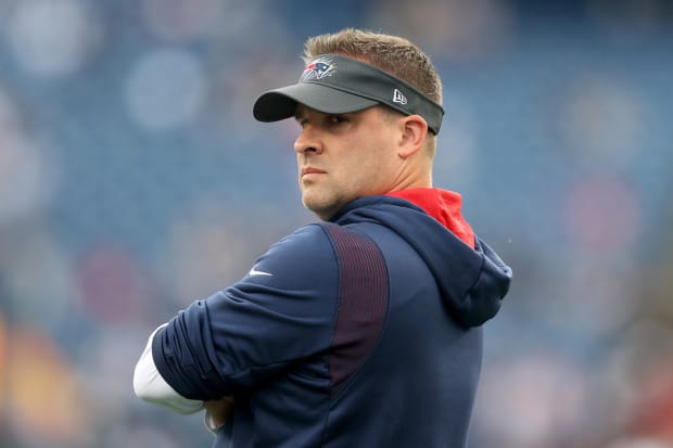 Former Patriots WR chooses Josh McDaniels' Raiders over New England reunion  (report) 