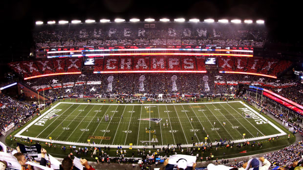 Fans spend average of $410 to watch New England Patriots, $67 to