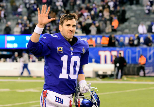 Photos: Meet The Wife Of Giants Legend Eli Manning - The Spun: What's  Trending In The Sports World Today