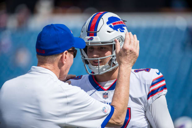 Chasing Jim Kelly: Buffalo Bills icon says Josh Allen will 'break every  record I have' - ESPN - Buffalo Bills Blog- ESPN