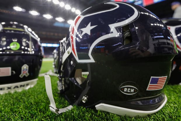 HOUSTON, TX - JANUARY 01: Houston Texans RB Royce Freeman (26