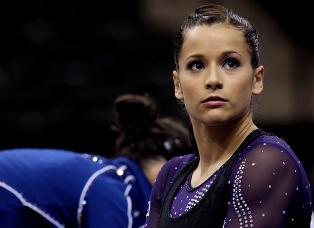 Alicia Sacramone doing flips over new QB/BF Brady Quinn – Boston Herald