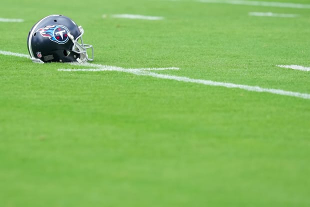 TENNESSEE TITANS SPRING INTO ACTION IN 2022 ON HELLAS' MATRIX HELIX TURF AT  INDOOR PRACTICE FACILITY